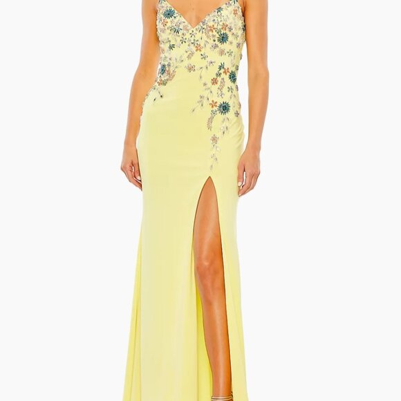 Elegant Yellow Floral Evening Gown - Picture 1 of 3